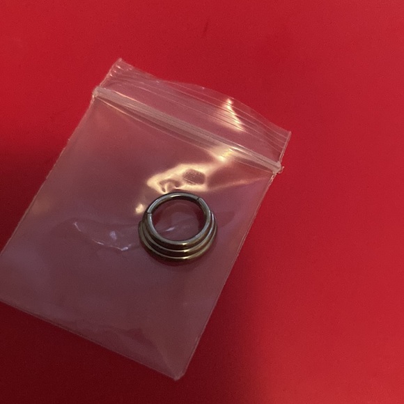 NWT septum stacked ring clicker cute 16G 8mm titanium - Picture 3 of 4